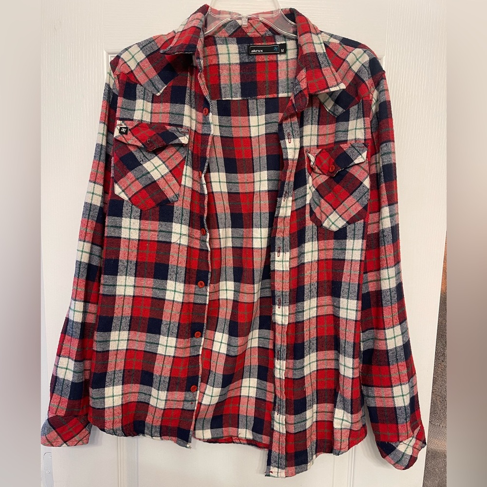Women’s Plaid Flannel